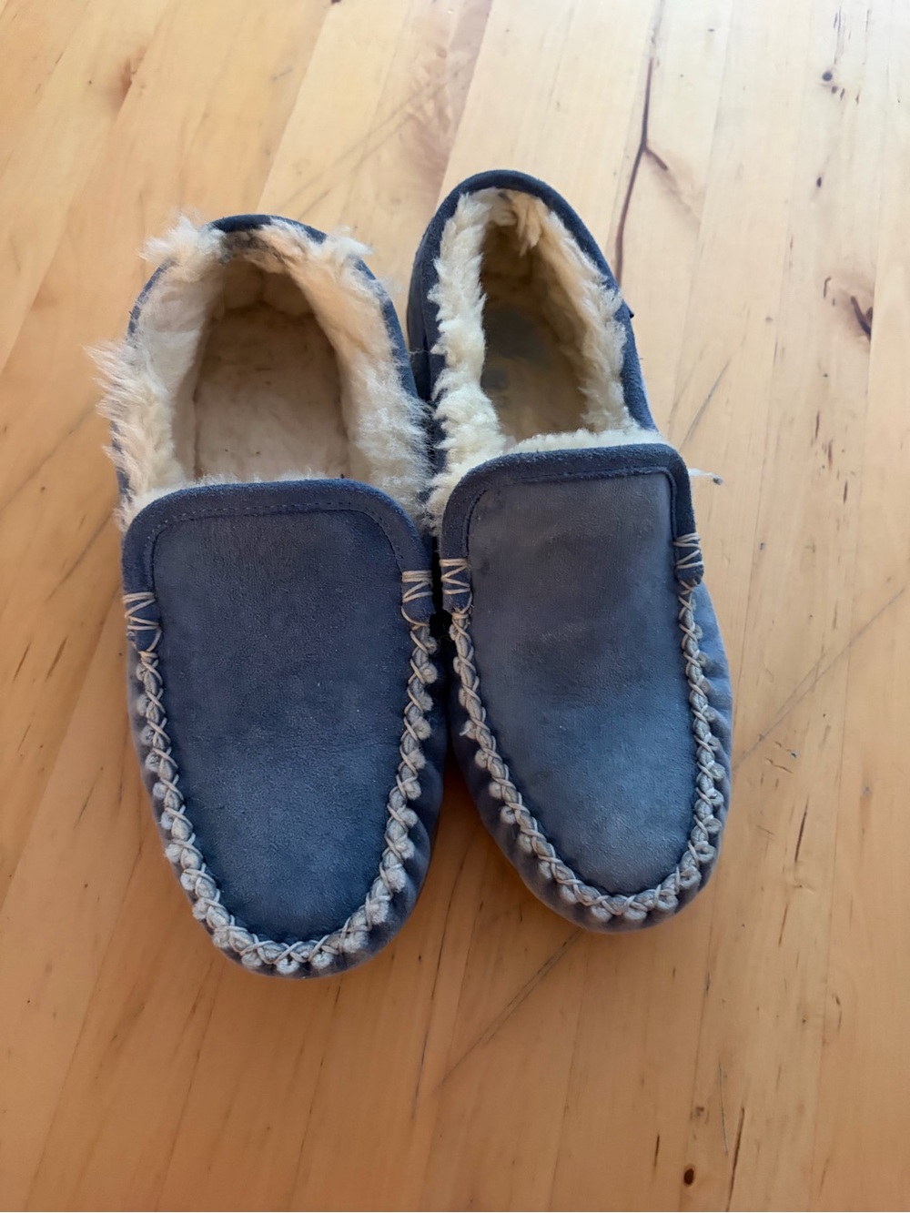Women’s Faux-Suede Shearling Lined Moccasin Slippers - Blue